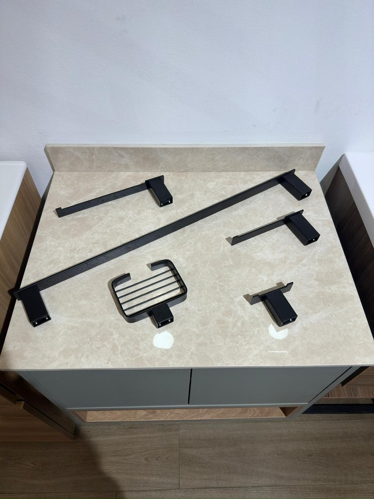 ACCESORIOS CASTILLO MATEBLACK 5PIEZAS RE