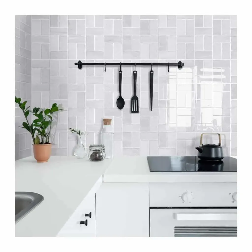 PARED ESTRUCT. CASTELLANA HIELO 30X45 SEG. CORONA (1.89)