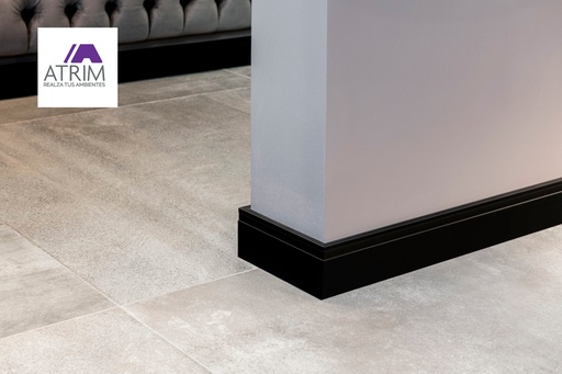 [RLC035] GUARDAESCOBA ZÓCALO EXTRA LINE 100mm x 2.5m NEGRO MATE ATRIM