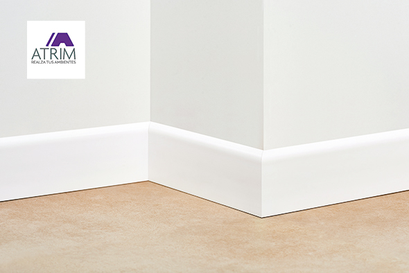 GUARDAESCOBA ZOCALO CLASSIC 70mm x 2.5M BLANCO ATRIM